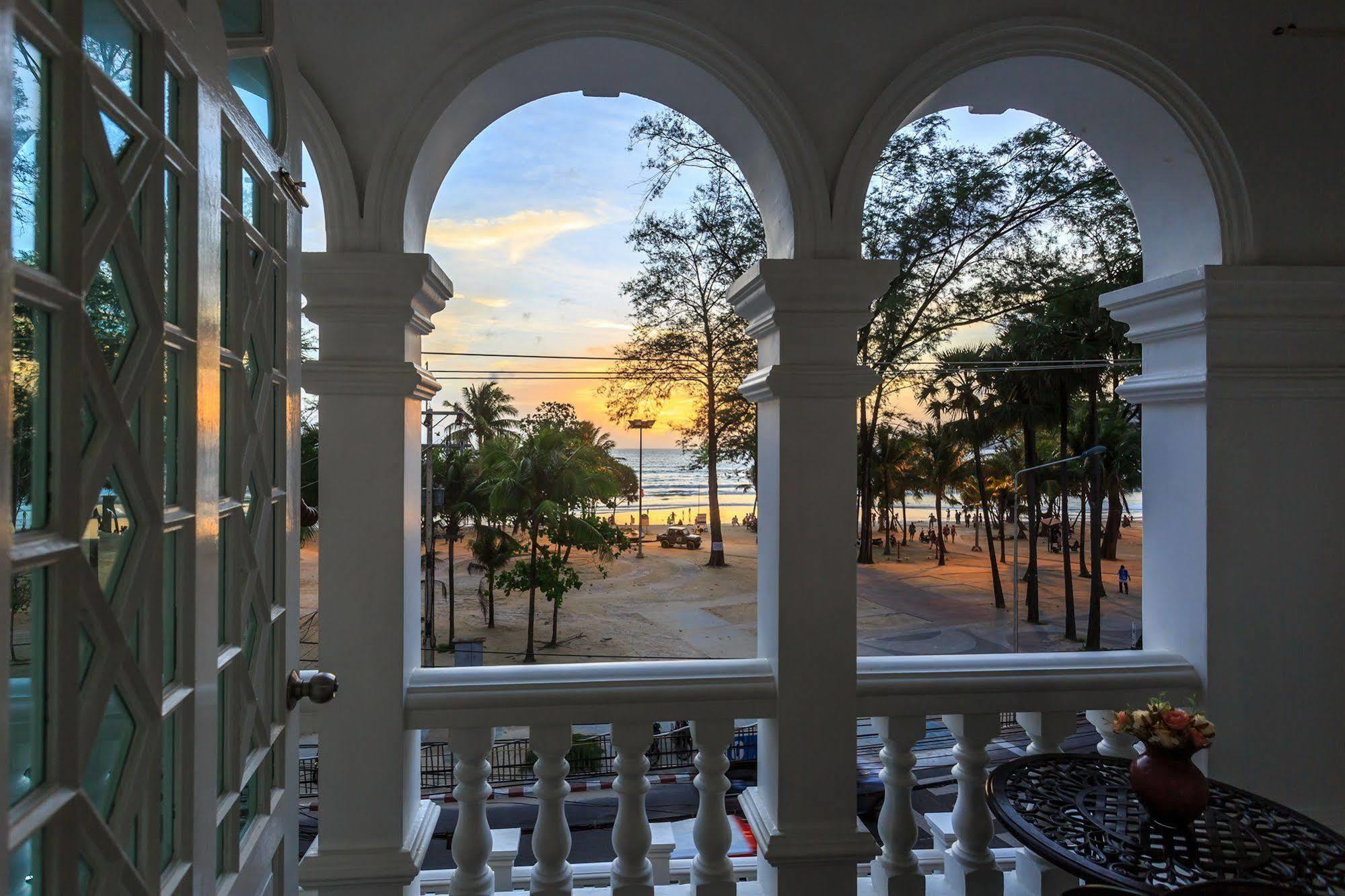 Patong Marina Hotel By Lofty Ngoại thất bức ảnh