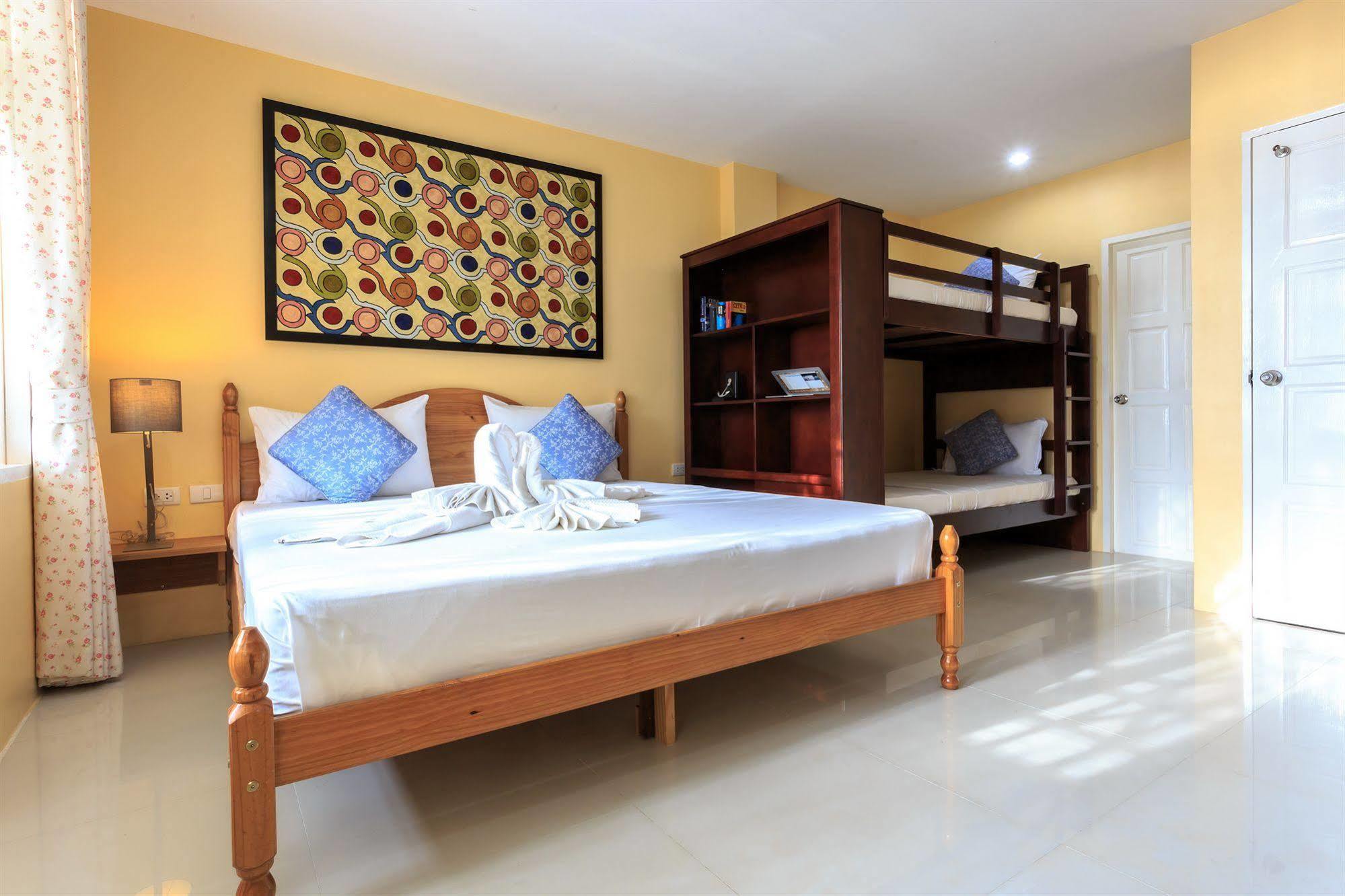 Patong Marina Hotel By Lofty Ngoại thất bức ảnh