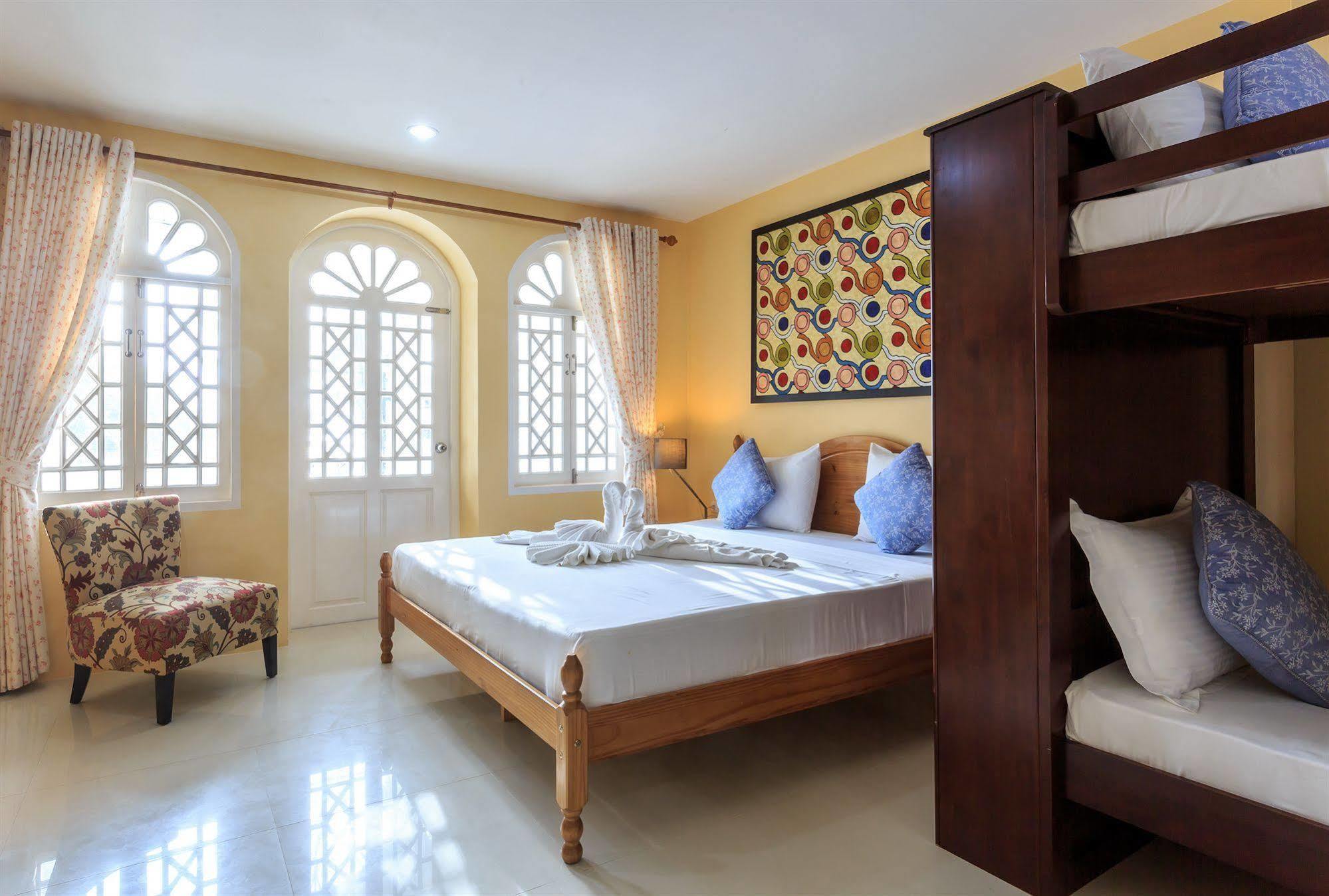 Patong Marina Hotel By Lofty Ngoại thất bức ảnh